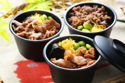 画像1: 北海道産お肉の茶碗めし